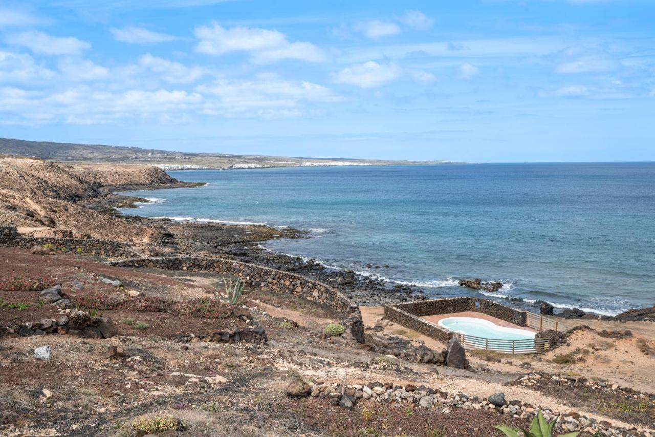 Playa Marina Eco Bungalow Arrieta Arrieta  Dış mekan fotoğraf